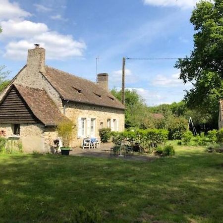 Rêves de Gamins, Gîte de campagne La Camusière proche du pôle Européen et 24h Champagné Exterior foto